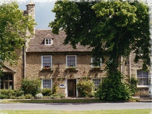 The Witney Guest House ภายนอก รูปภาพ