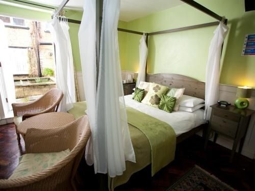 The Witney Guest House ภายนอก รูปภาพ